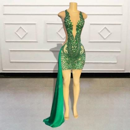 Luxury Beaded Diamond Green Short Prom Dresses..