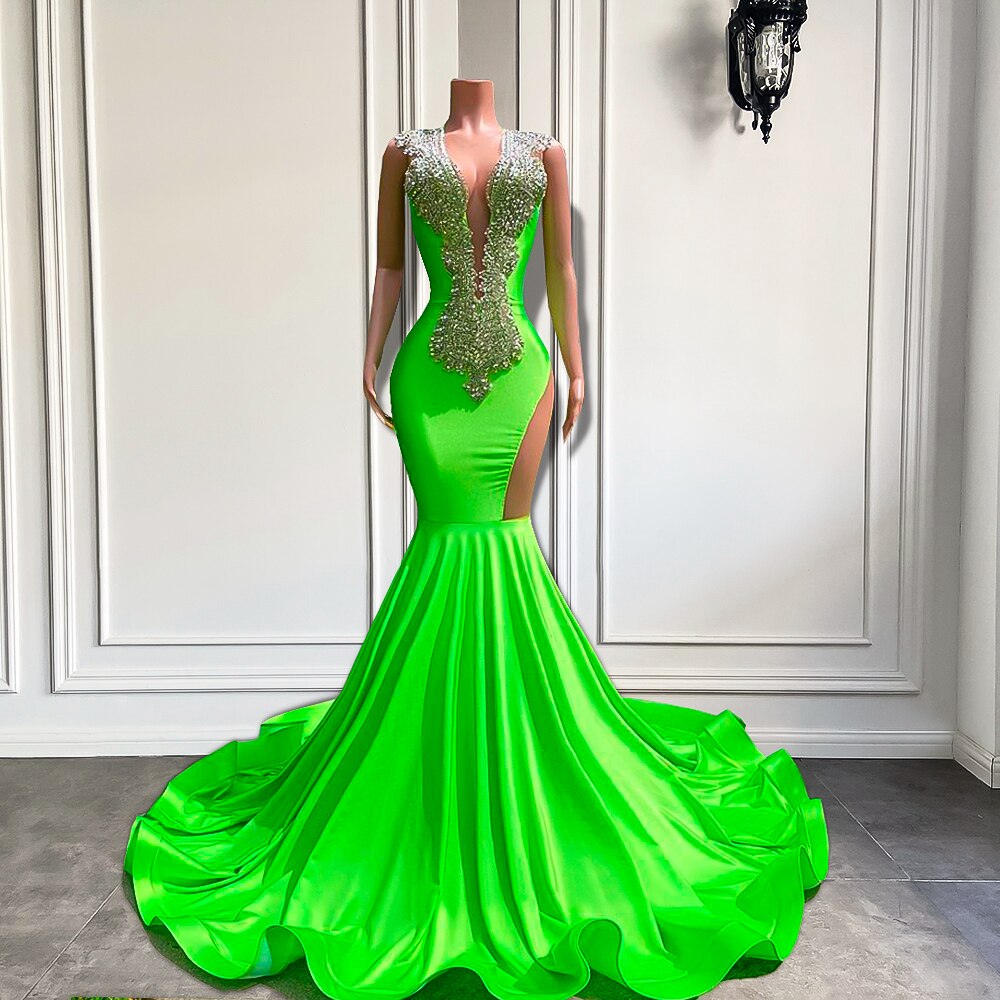 Long Mermaid Style Prom Dresses 2023 Sheer O-neck Fitted Sparkly Silver Diamond Green Prom Gala Formal Gowns