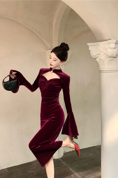 Elegant Velet Midi Dress Women Flare Sleeve Hollow Out Slim Vintage Chinese Style Autumn Winter Evening Party Vestidos Mujer